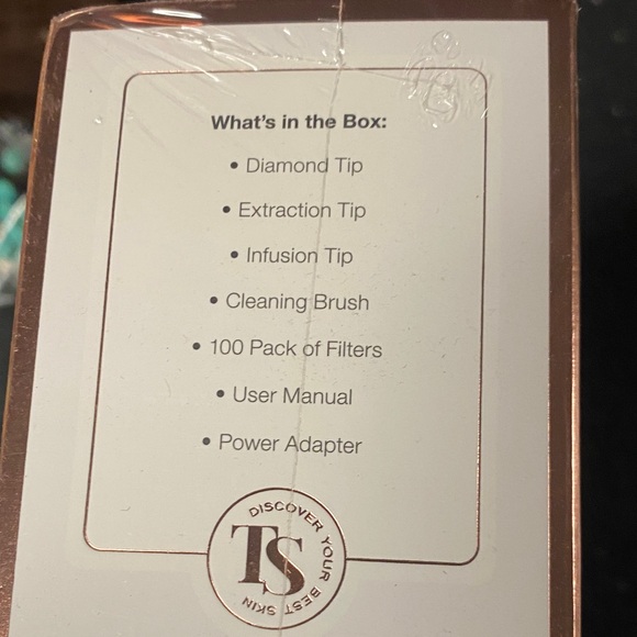 Trophy Skin MicrodermMD System - Picture 4 of 8